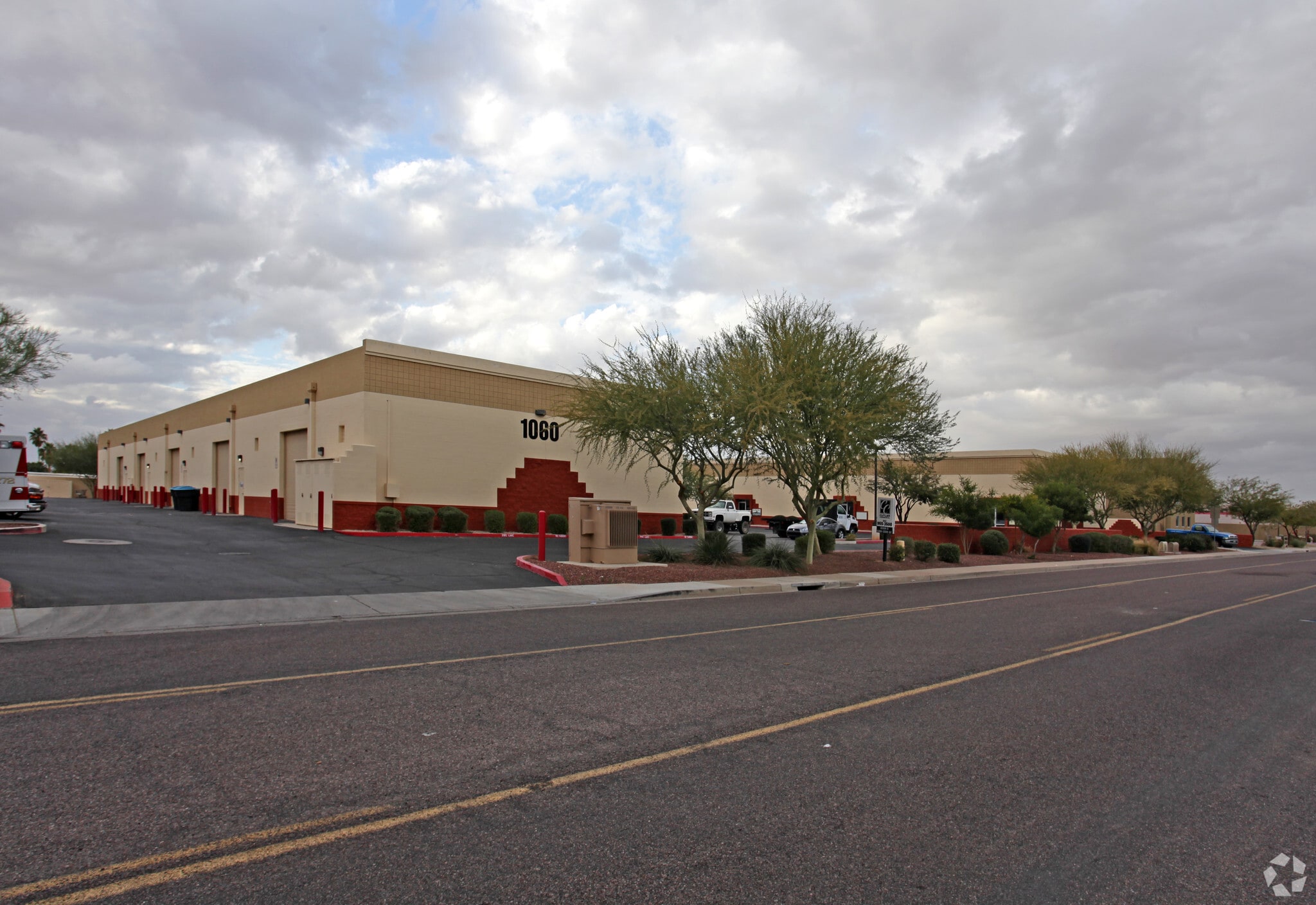1060 N Eliseo Felix Jr Way, Avondale, AZ for lease Building Photo- Image 1 of 7