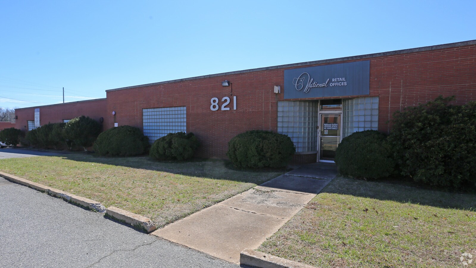 815821 W Center St, Lexington, NC 27292