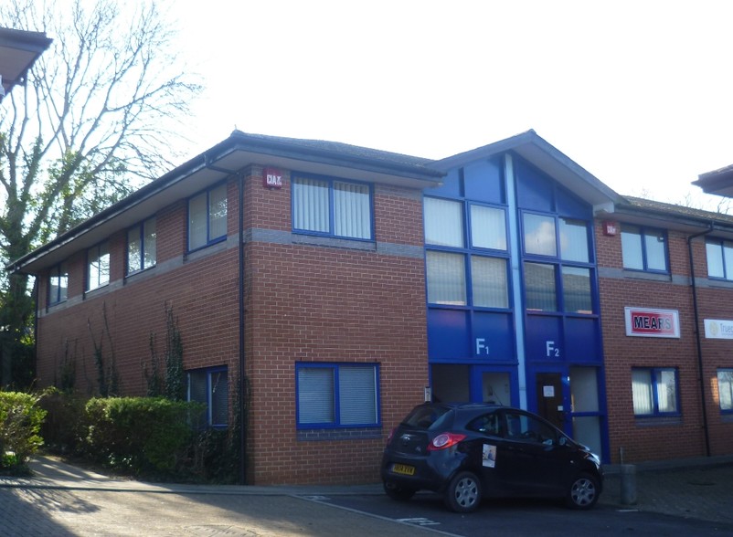 Standard Way, Fareham for sale - Building Photo - Image 3 of 3