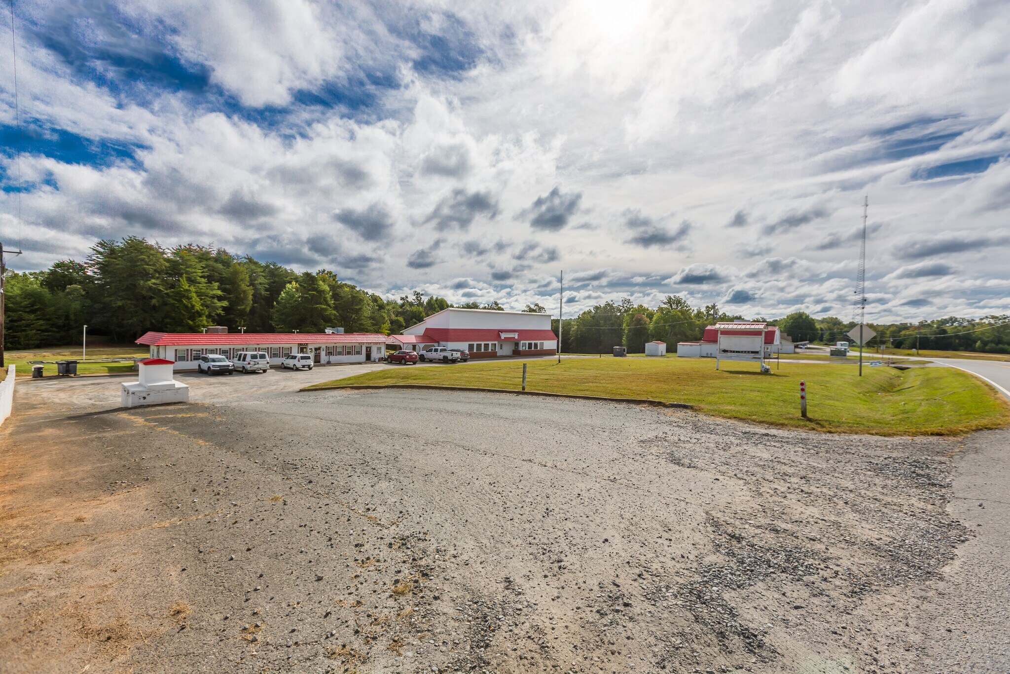 4963 NC 704 Hwy E  