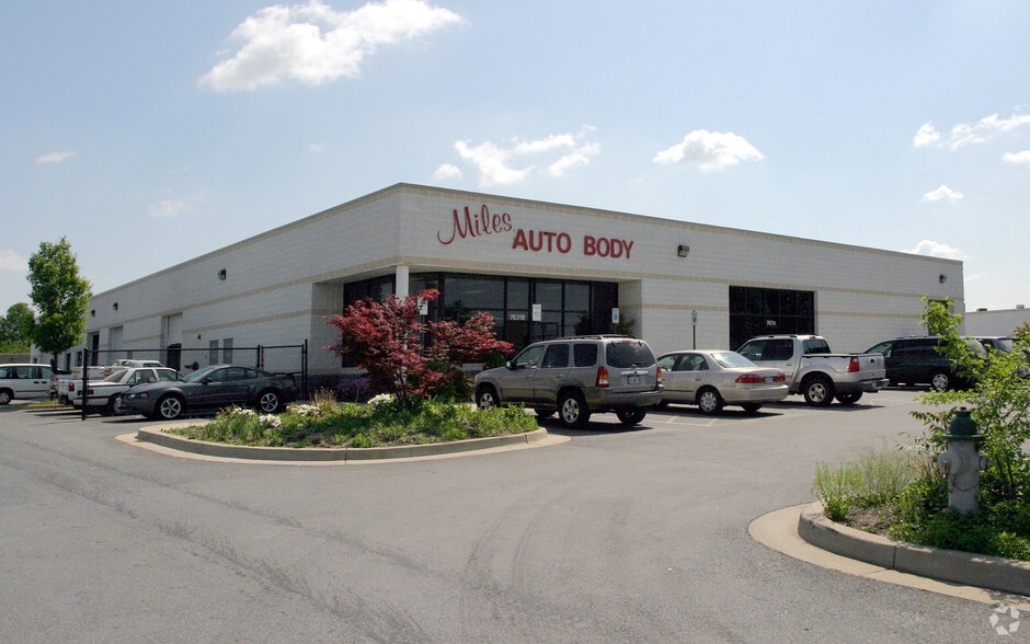 7631 Airpark Rd, Gaithersburg, MD for lease - Building Photo - Image 2 of 3