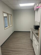 5610-5800 44 St SE, Calgary, AB for lease Interior Photo- Image 2 of 4