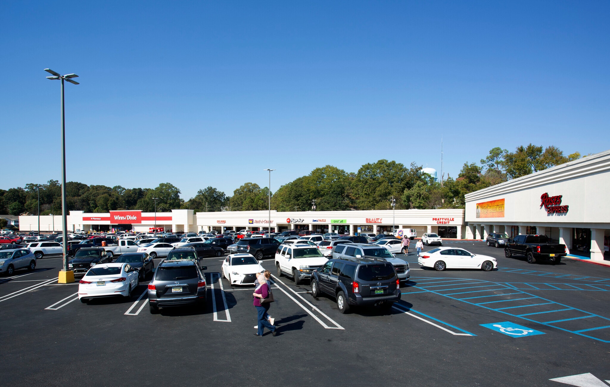 703-719 E Main St, Prattville, AL for lease Building Photo- Image 1 of 5