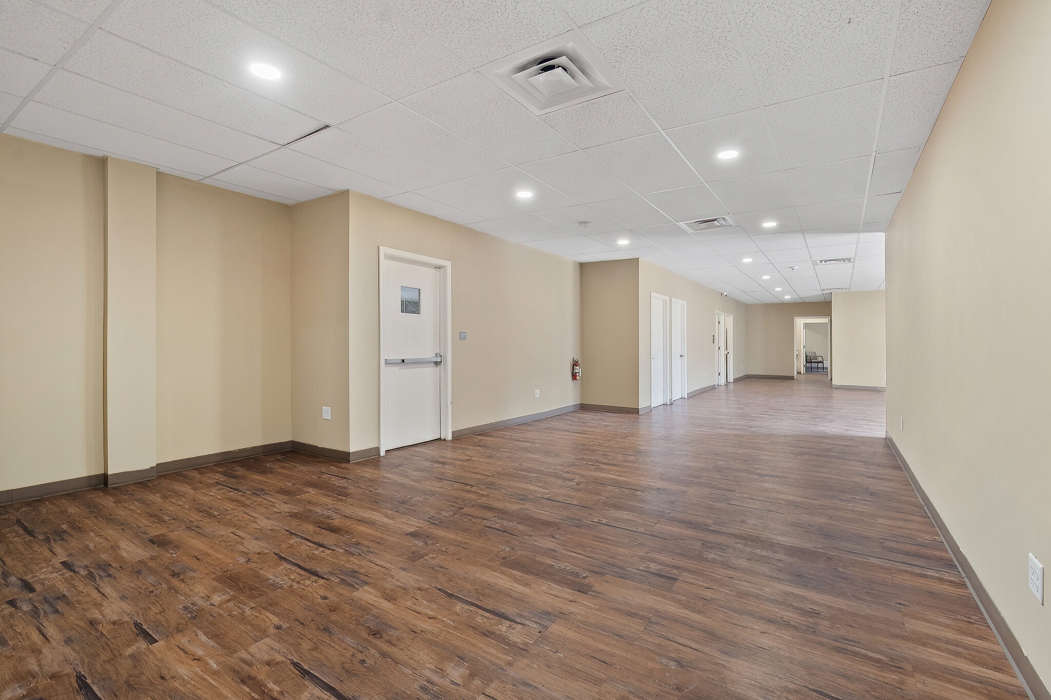 90 E Union St, Wilkes Barre, PA for lease Interior Photo- Image 1 of 32