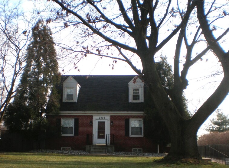 2702 Kirkwood Hwy, Newark, DE 19711