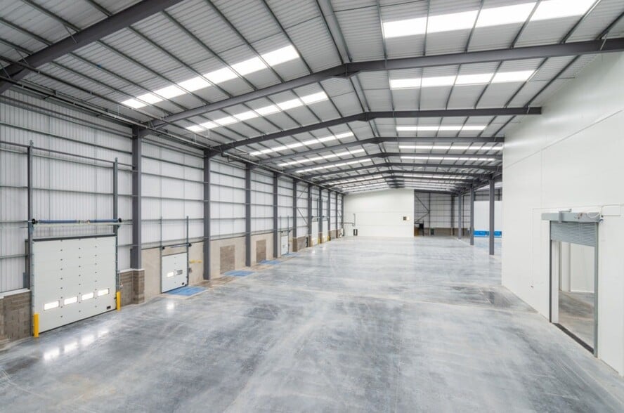 Knowsley Park, M57 Knowsley, Prescot for sale - Building Photo - Image 2 of 5