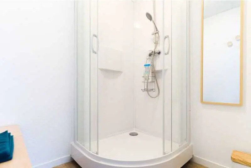 Office in Bordeaux for lease - Interior Photo - Image 2 of 8