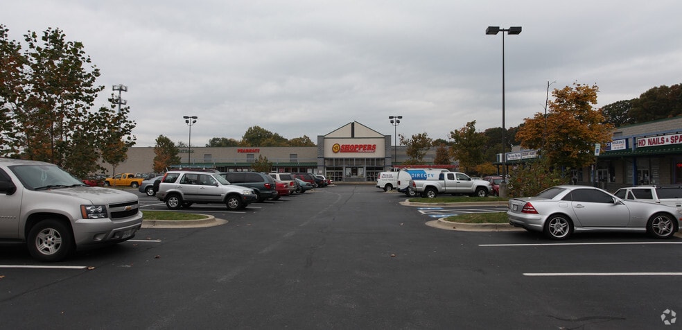 5604-5722 Ritchie Hwy, Baltimore, MD for lease - Building Photo - Image 2 of 2