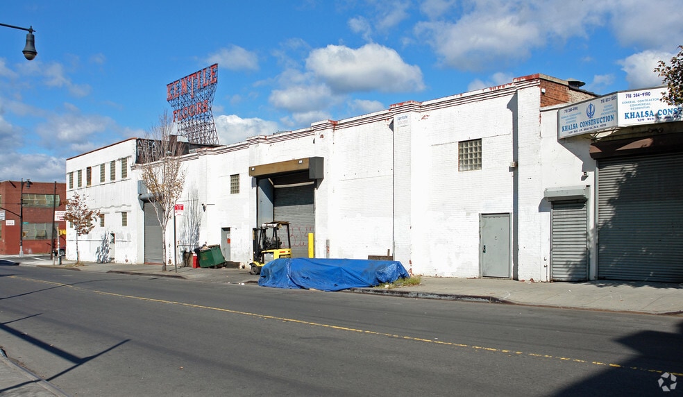 69 2nd Ave, Brooklyn, NY for lease - Building Photo - Image 3 of 5