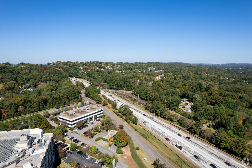 2200 Woodcrest Pl, Birmingham, AL for lease - Aerial - Image 3 of 8