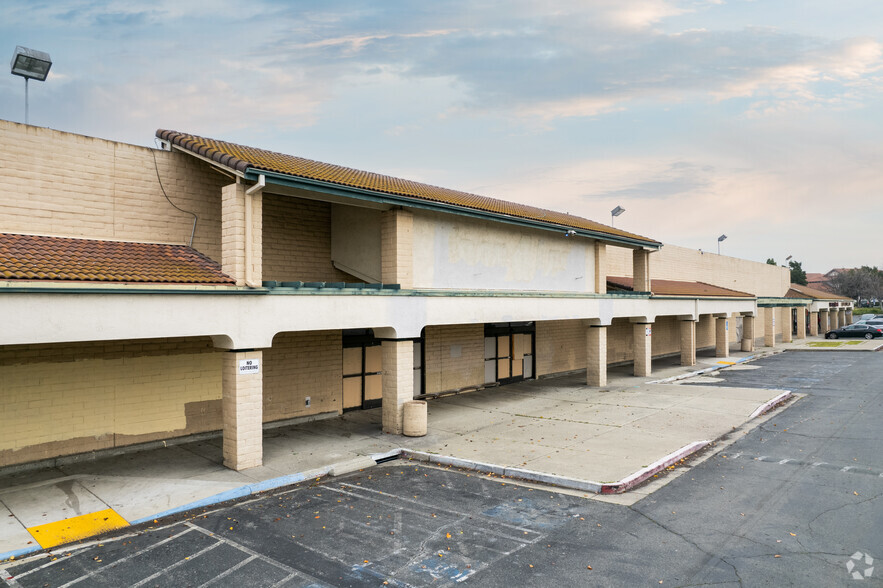 2710-2982 Delta Fair Blvd, Antioch, CA for sale - Building Photo - Image 3 of 18