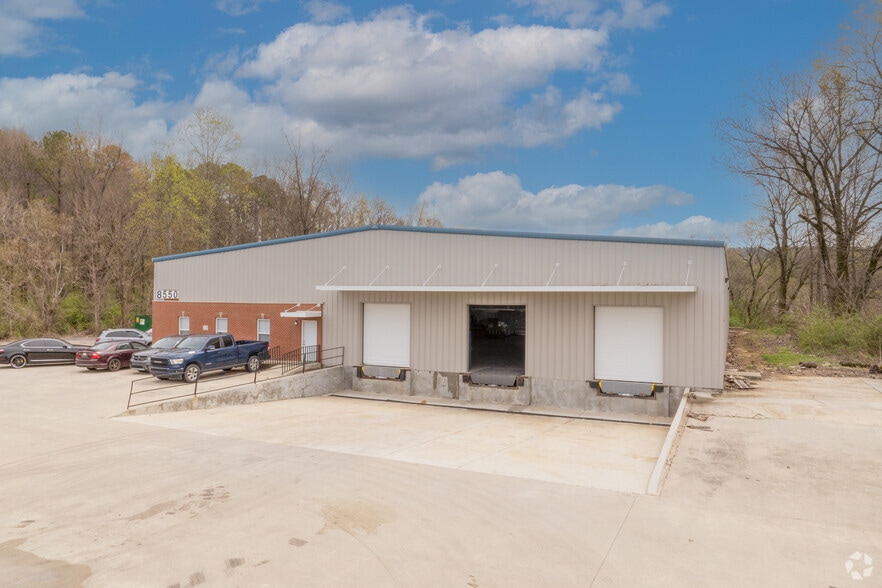 8550 Parkway Drive, Leeds, AL for sale - Building Photo - Image 3 of 8