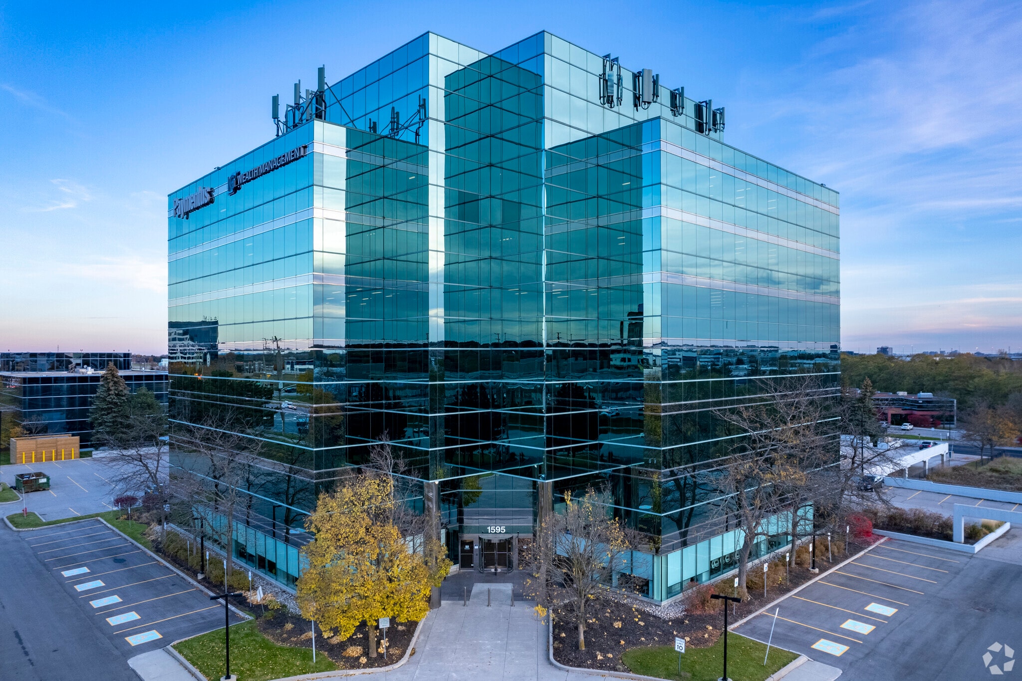 1595 16th Av, Richmond Hill, ON for sale Primary Photo- Image 1 of 1