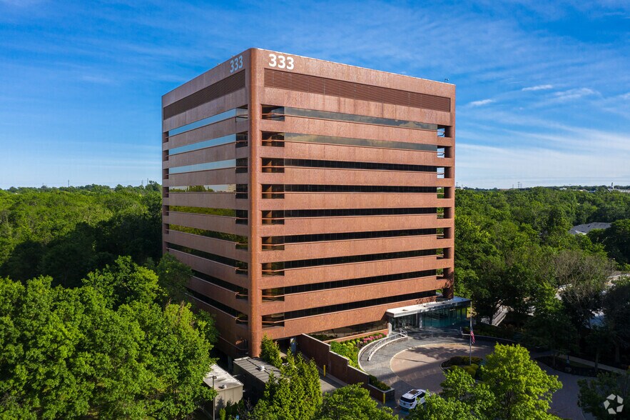 333 Thornall St, Edison, NJ for sale - Primary Photo - Image 1 of 1