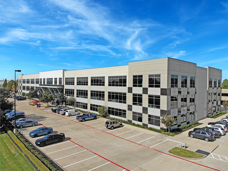 16200 Park Row, Houston, TX for lease - Building Photo - Image 1 of 6