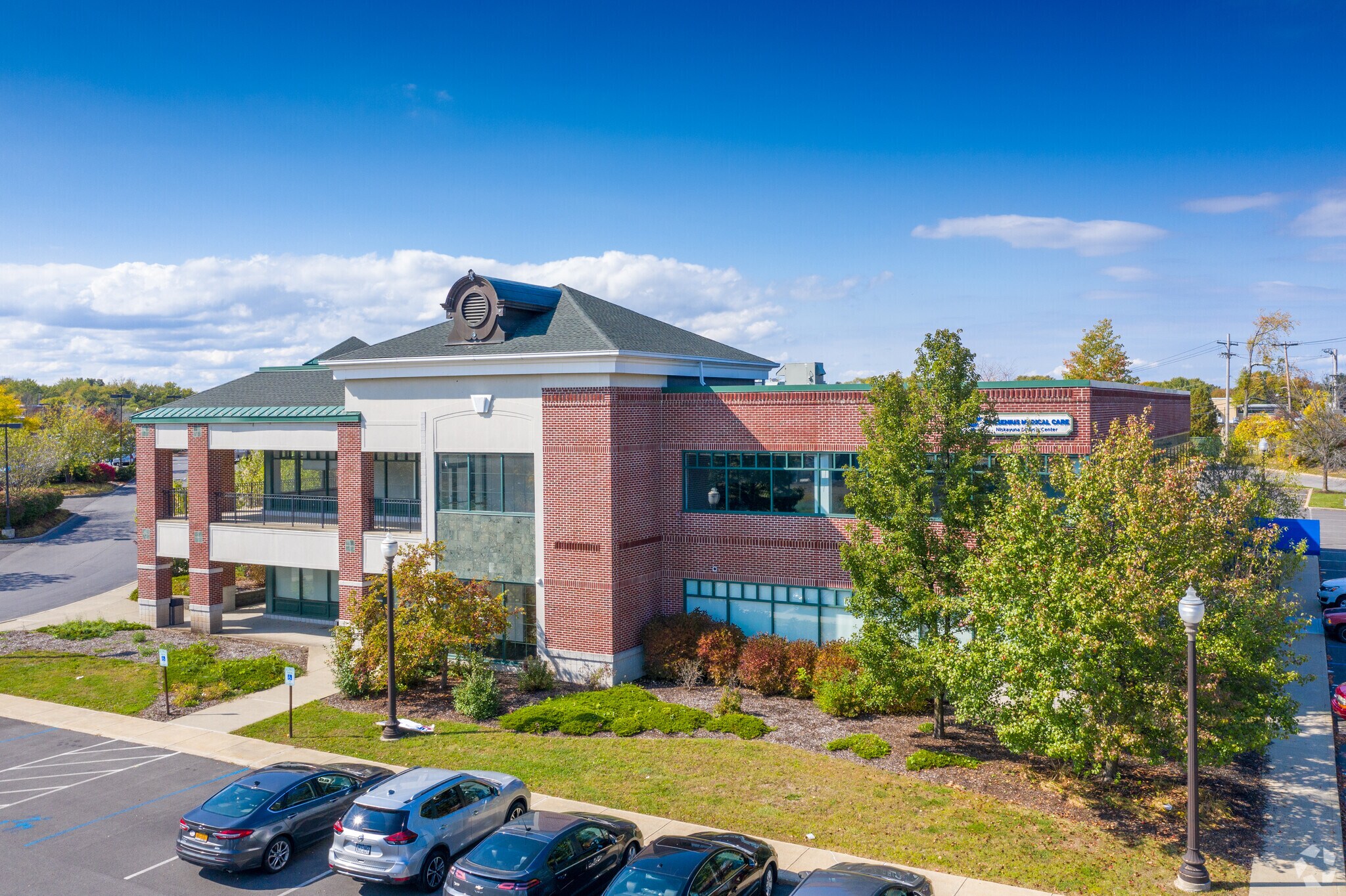 2341 Nott St, Schenectady, NY for sale Primary Photo- Image 1 of 1