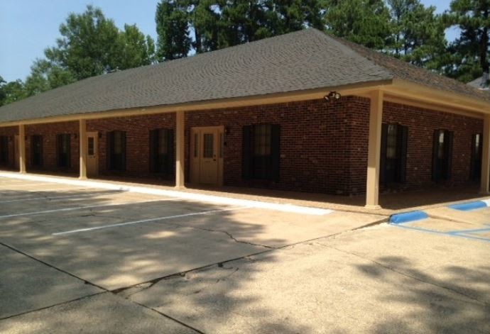 9140 Newcastle Dr, Shreveport, LA for lease - Primary Photo - Image 1 of 4