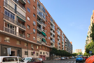 More details for Calle Jacinto Verdaguer, 23, Madrid - Multifamily for Sale