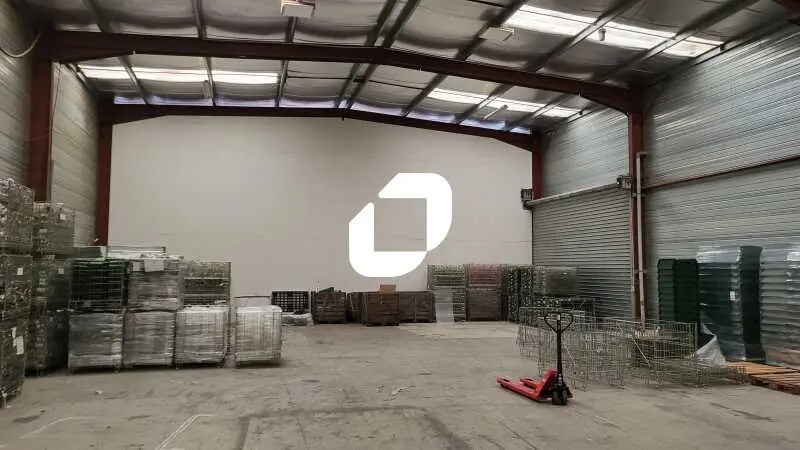 Office in Bègles for lease - Interior Photo - Image 2 of 9