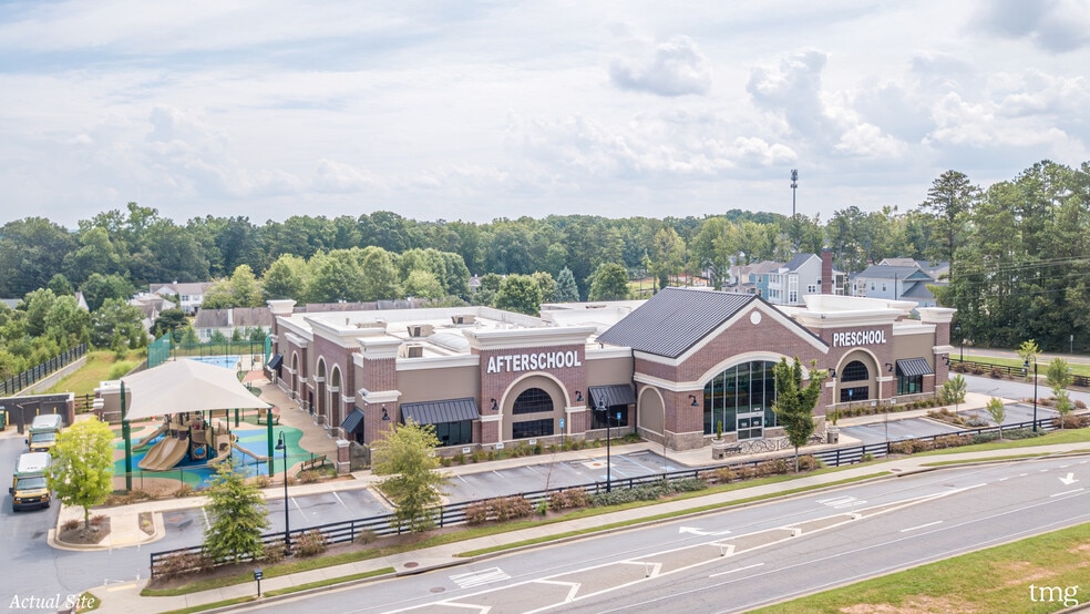13175 Cogburn Rd, Alpharetta, GA for sale - Building Photo - Image 2 of 11