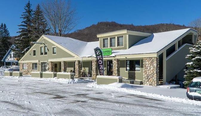 1967 Route 4, Killington, VT for sale - Primary Photo - Image 1 of 1