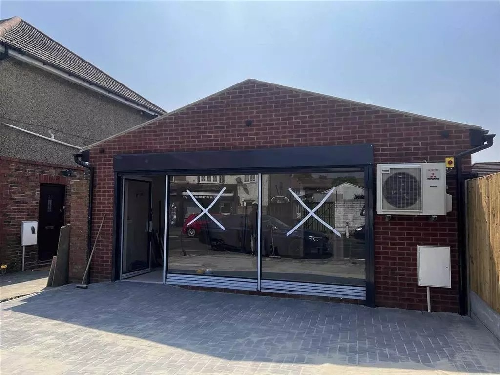 Villiers Rd, Slough for lease Primary Photo- Image 1 of 6