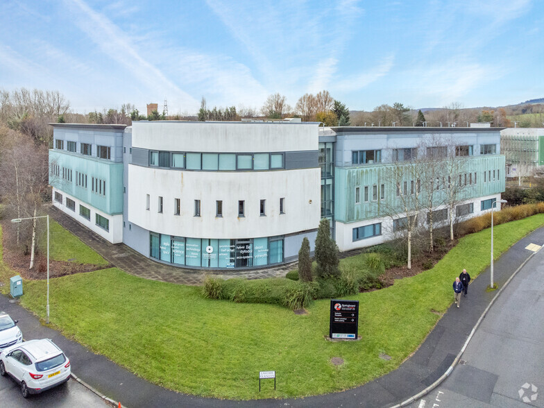 Lakeside, Cwmbran for lease - Primary Photo - Image 1 of 4