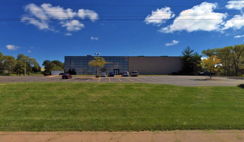 8512 N Allen Rd, Peoria, IL for sale - Building Photo - Image 1 of 1