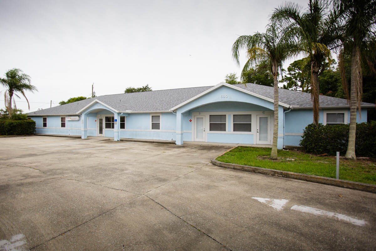 690 Cone Park Ct, Merritt Island, FL for sale Building Photo- Image 1 of 1