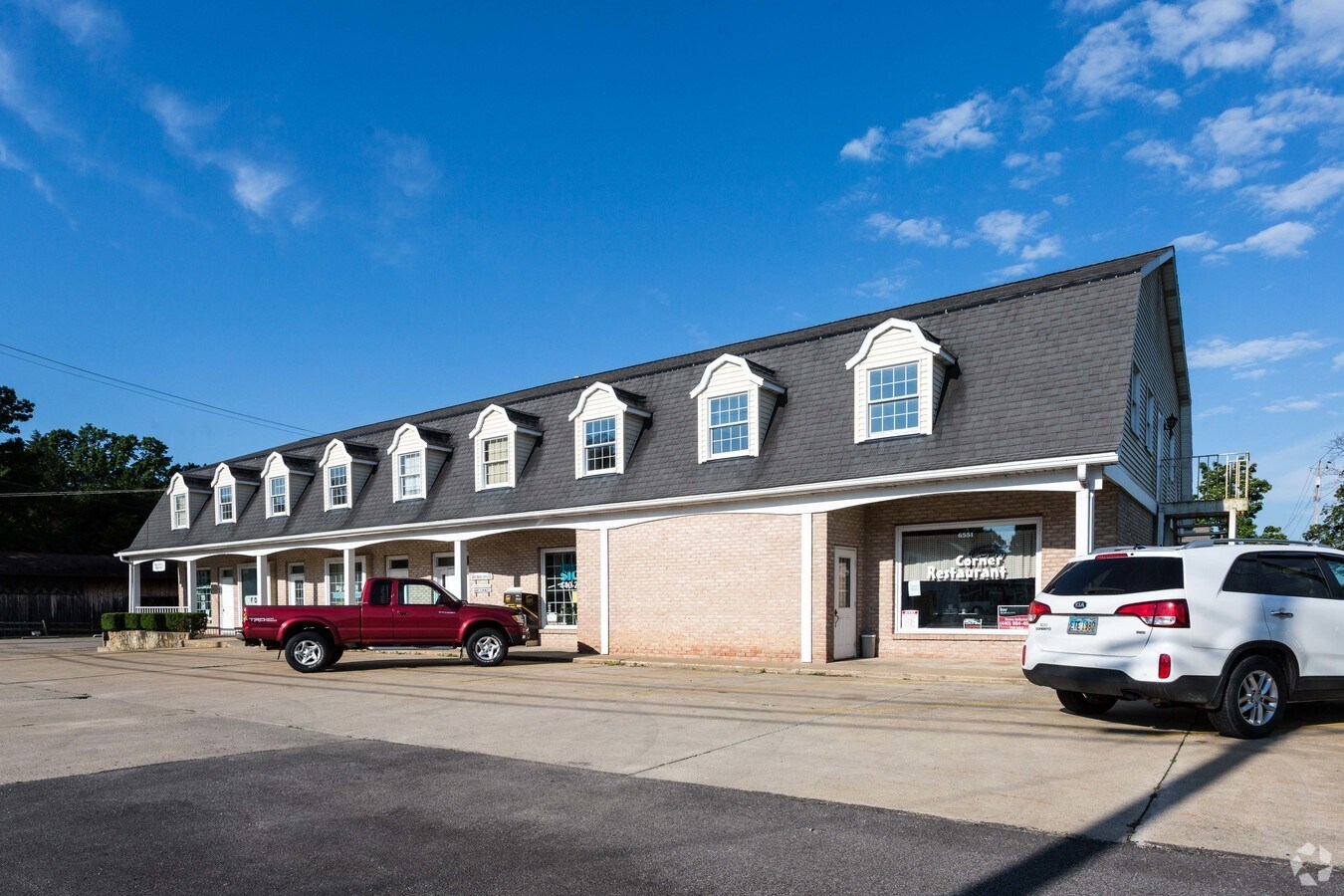 65436551 S Main St, North Kingsville, OH 44068