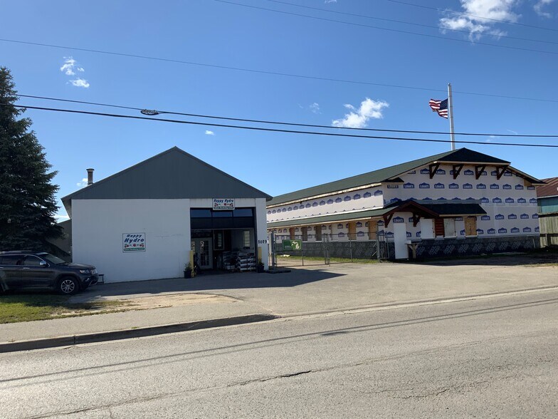 1019 Mankowski Rd, Gaylord, MI 49735 Retail for Lease