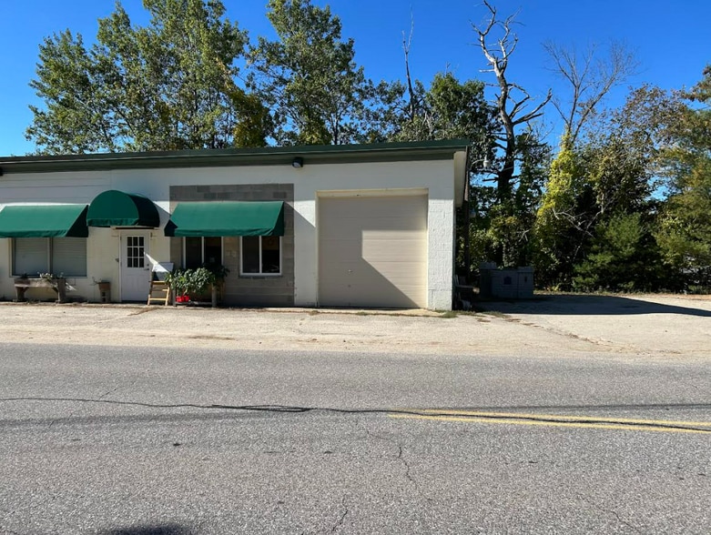 41 Goboro Rd, Epsom, NH for lease - Building Photo - Image 1 of 8