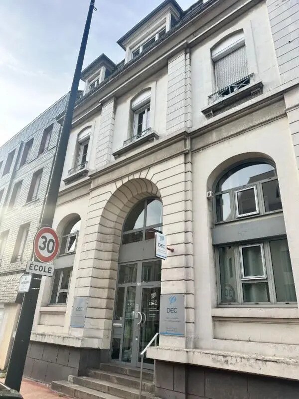 Office in Le Havre for sale Building Photo- Image 1 of 11