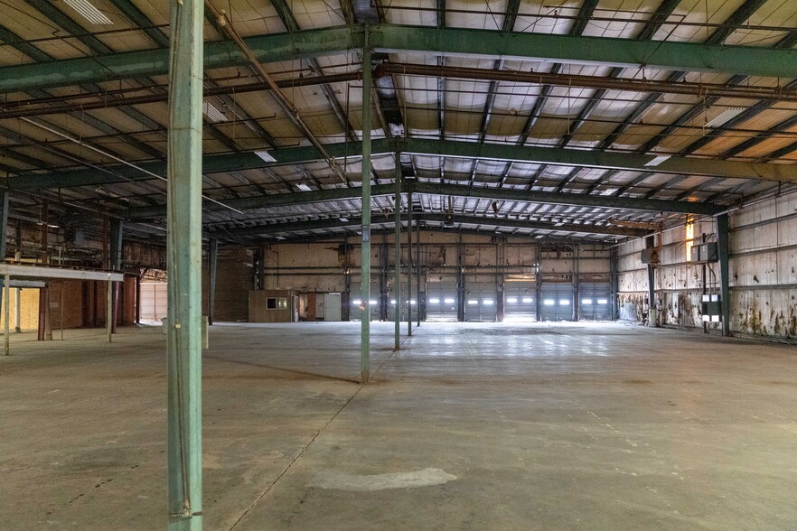 203 Industrial Park Rd, Starkville, MS for lease - Building Photo - Image 2 of 10