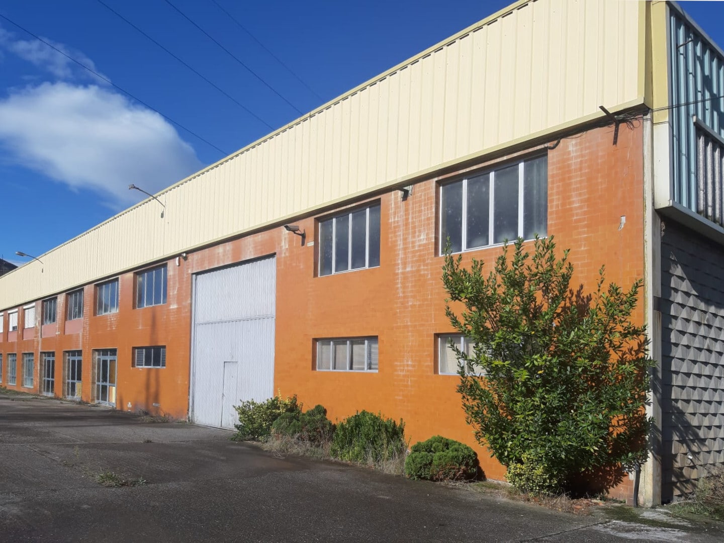 Industrial in Laviana, Asturias for sale Building Photo- Image 1 of 13