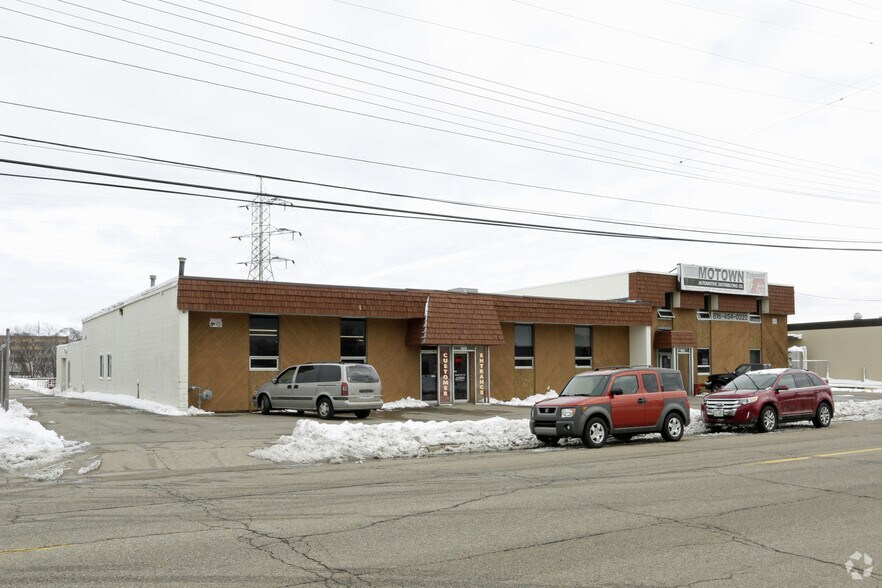 1300 Front Ave NW, Grand Rapids, MI for sale - Primary Photo - Image 1 of 1