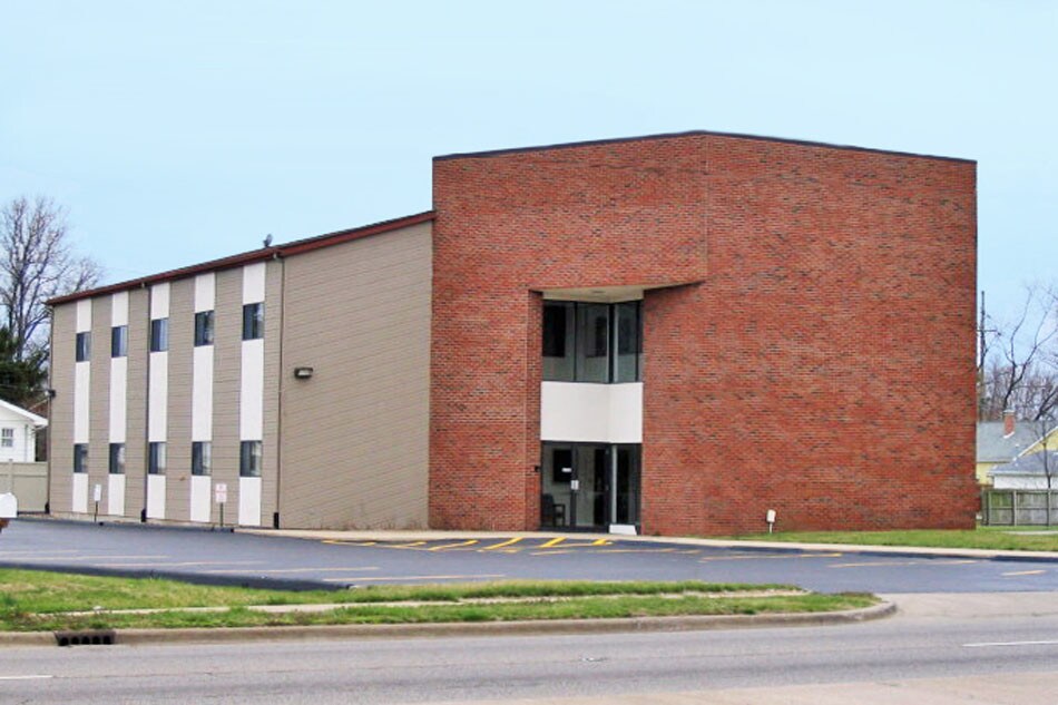 10314 Lincoln Trail, Fairview Heights, IL for lease Building Photo- Image 1 of 4