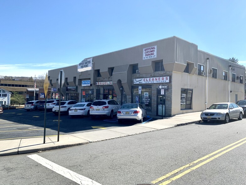 640-642 Eagle Rock Ave, West Orange, NJ for lease - Building Photo - Image 2 of 9