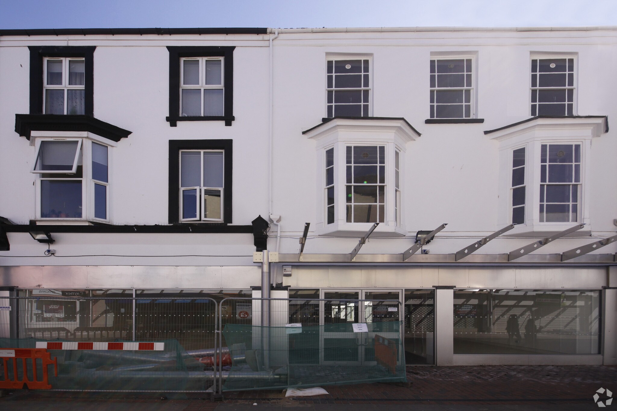 7 Stepney St, Llanelli, SA15 3YB