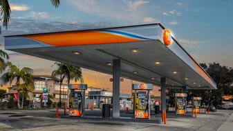76 Gas United Pacific (Rocket) | Absolute NNN - NNN Property