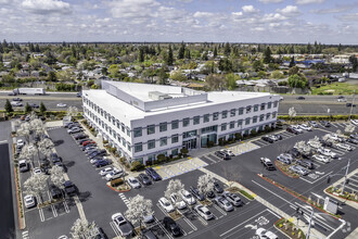 400 Sunrise Ave, Roseville, CA - aerial  map view