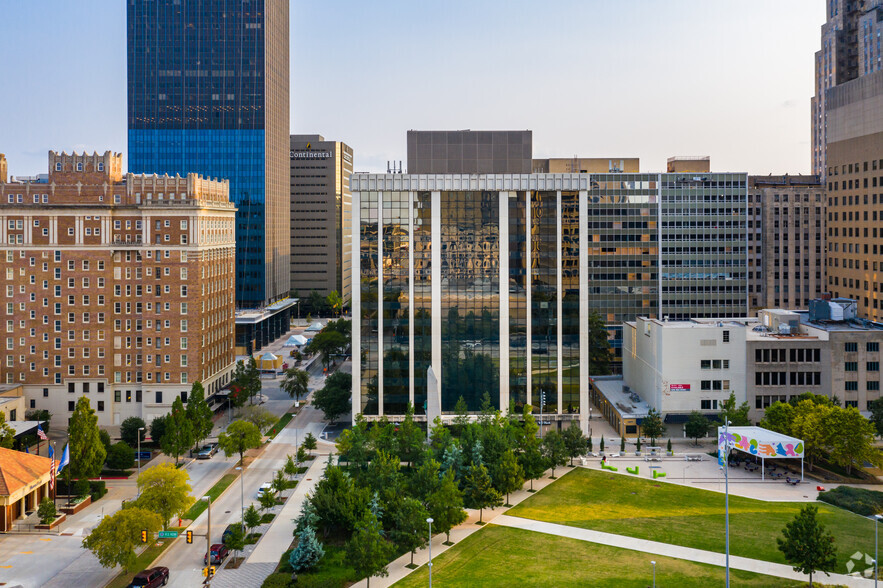 101 Park Ave, Oklahoma City, OK for lease - Building Photo - Image 2 of 3