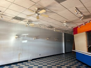 821 Concord Rd SE, Smyrna, GA for lease Interior Photo- Image 1 of 3