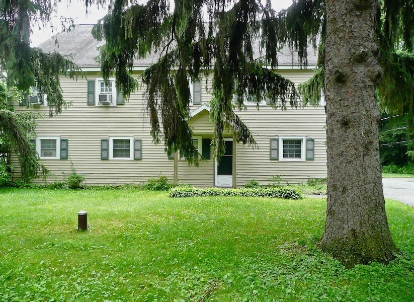 28 Dug Rd, New Paltz, NY for sale Primary Photo- Image 1 of 1