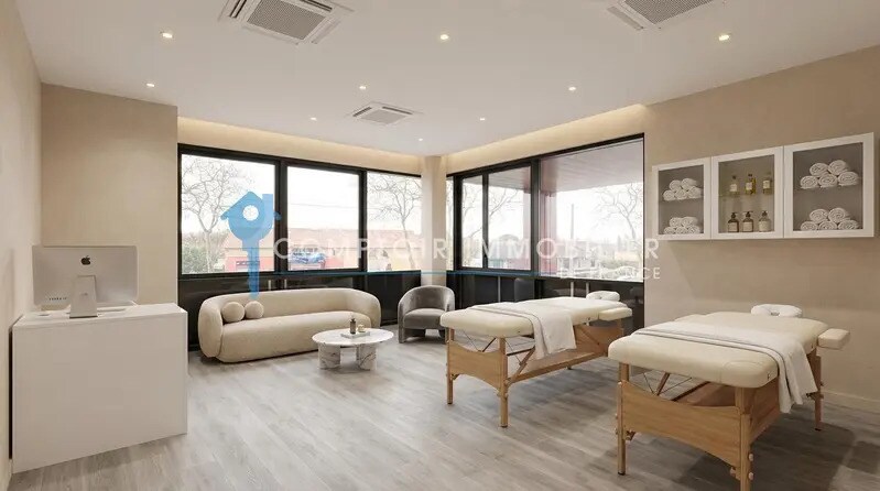Vente Local d'activités 30 m² - Photo 1
