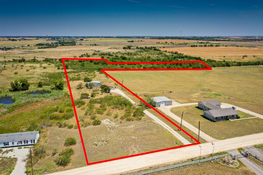 375 County Road 497, Taylor, TX for sale - Primary Photo - Image 1 of 4