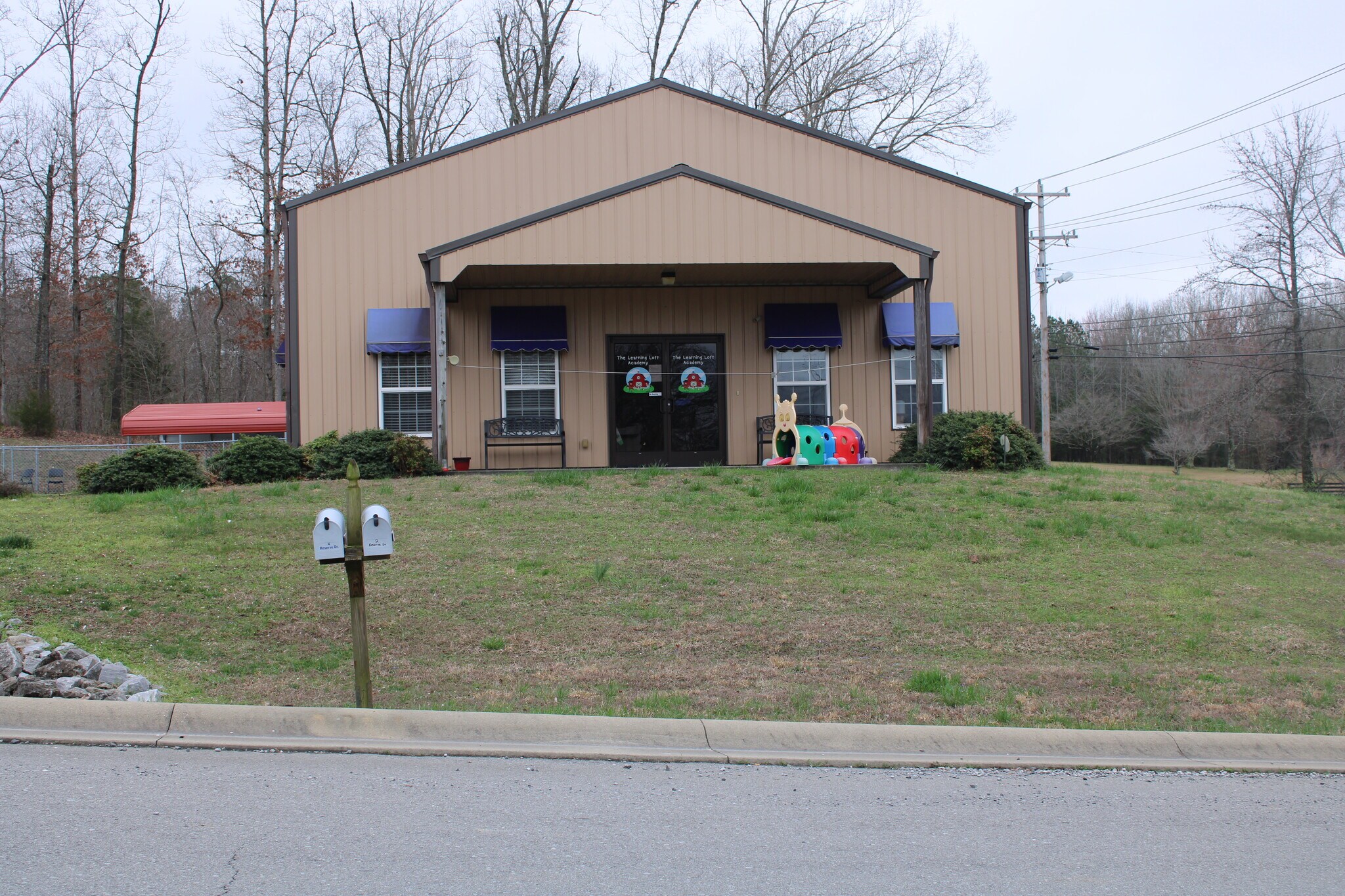 2 Reserve Dr, Dickson, TN for sale Building Photo- Image 1 of 1