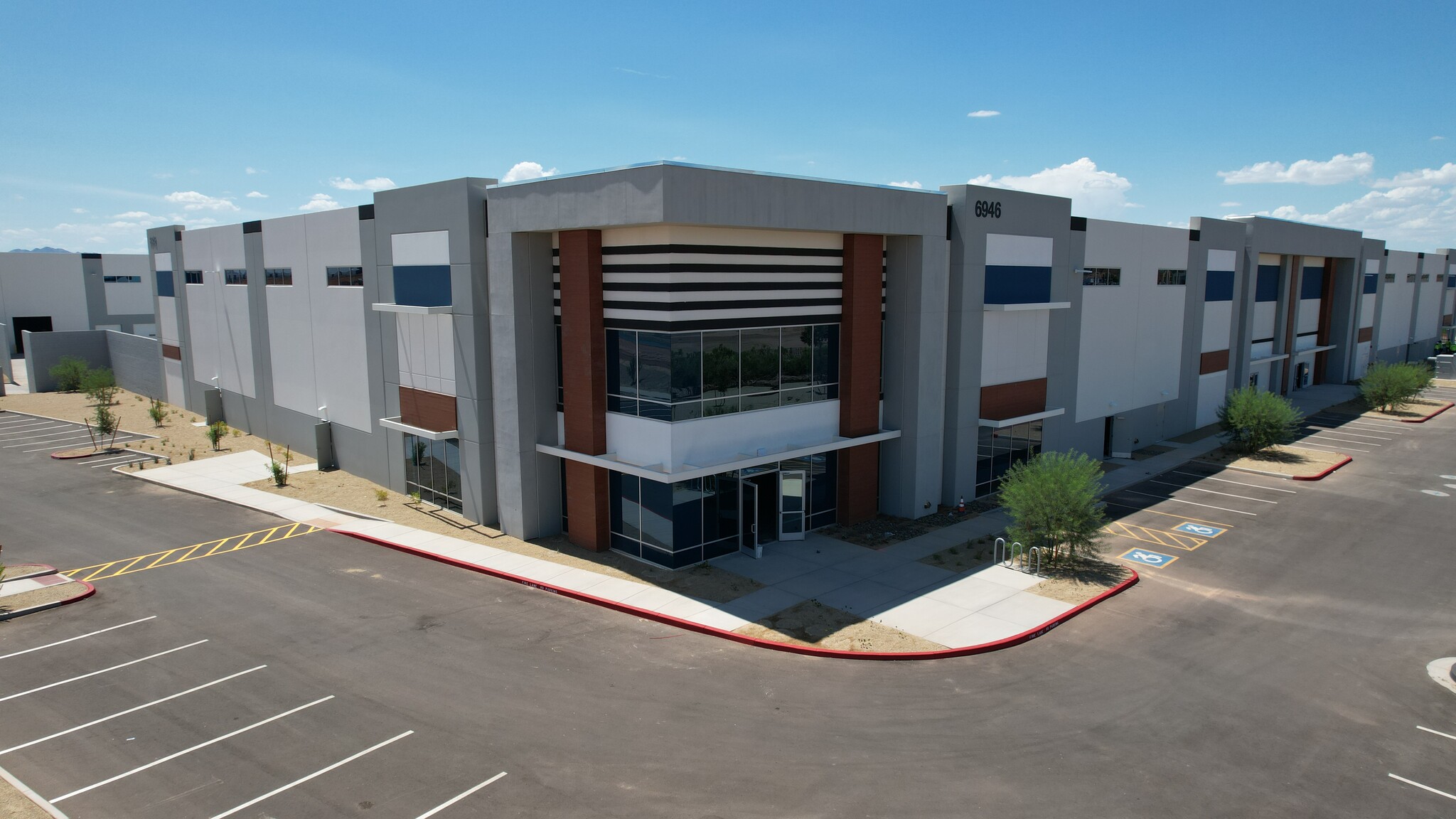 E of NEC Elliot Rd & Power Rd, Mesa, AZ for lease Building Photo- Image 1 of 13