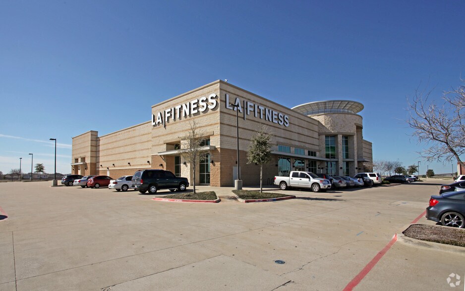 2803 W Interstate 20, Grand Prairie, TX for sale - Primary Photo - Image 1 of 1