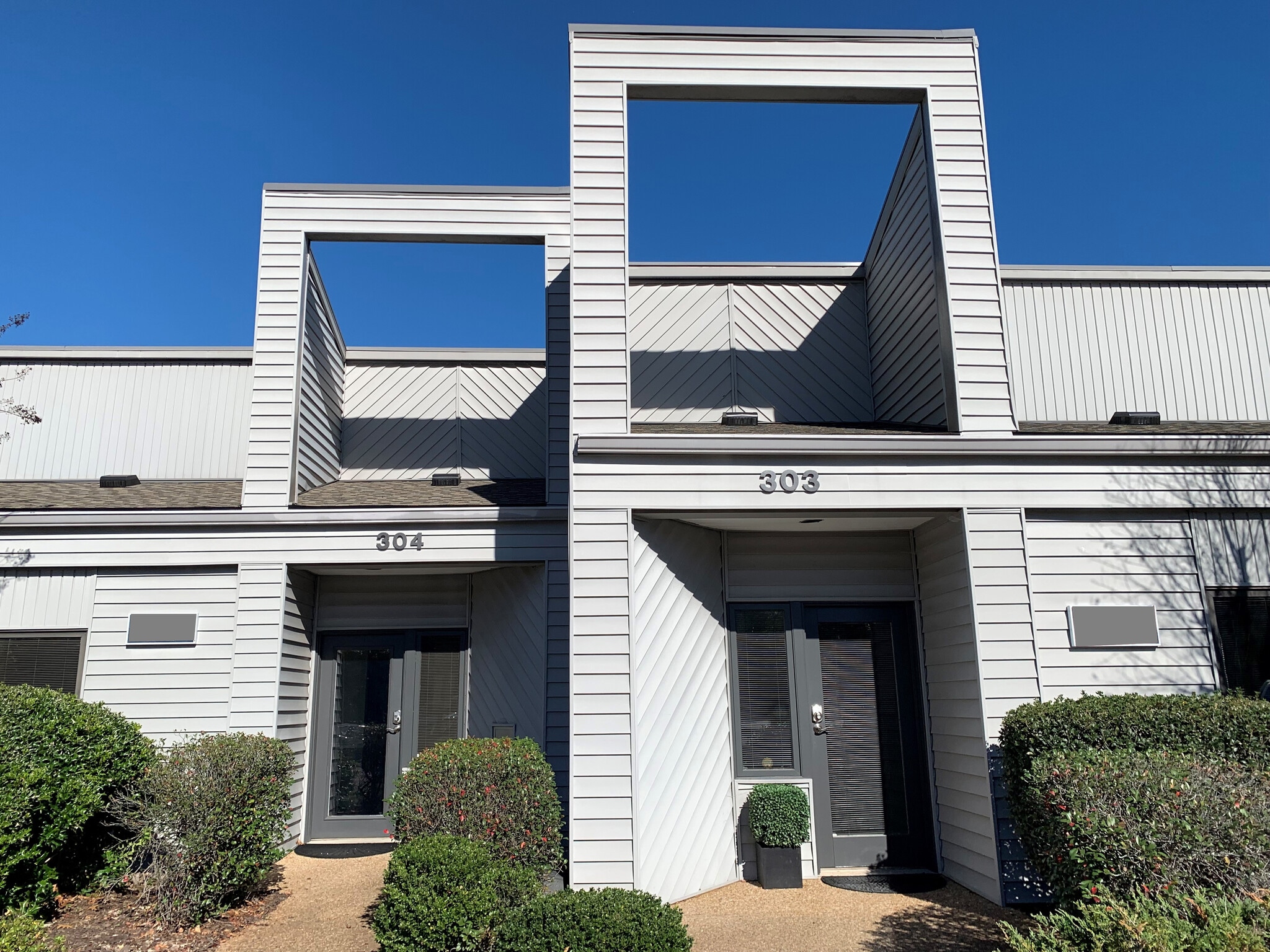 Office in Newport News, VA for sale Building Photo- Image 1 of 1